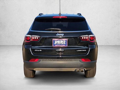Used 2022 Jeep Compass Limited AWD/4WD image 7