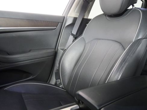 Used 2019 Genesis G80 5.0 Ultimate image 26