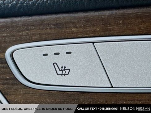 Used 2021 Mercedes-Benz GLC 300 4MATIC image 19