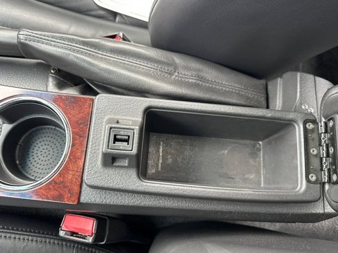 Used 2002 Lincoln LS image 30