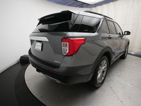 Used 2023 Ford Explorer XLT w/ Equipment Group 202A image 13