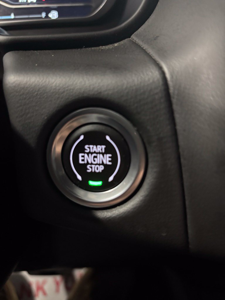 Used 2023 GMC Yukon SLT AWD/4WD image 20