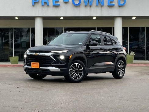 Certified 2025 Chevrolet TrailBlazer LT image 1
