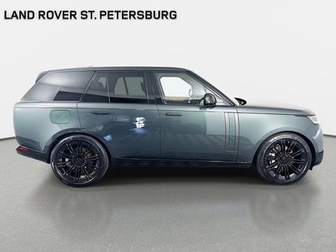 New 2026 Land Rover Range Rover SE image 4