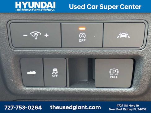 Used 2023 Hyundai Sonata SE w/ Preferred Accessory Package FWD image 23