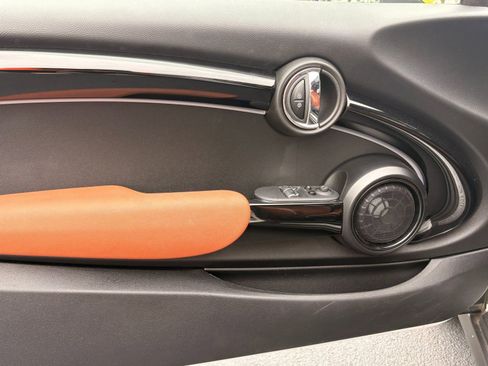 Certified 2024 MINI Cooper SE image 13