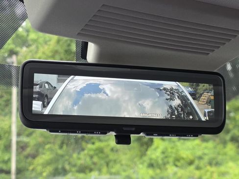 Used 2019 Nissan Armada Platinum w/ Interior Lighting Package AWD/4WD image 19