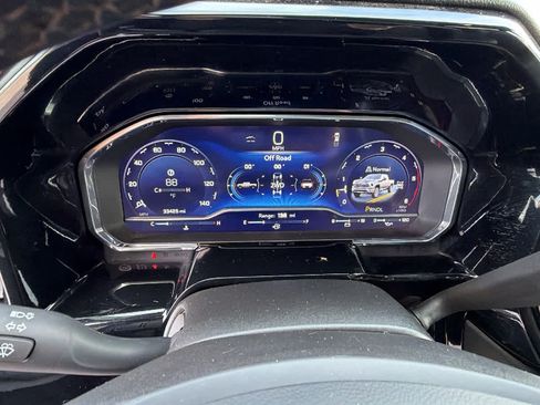 Used 2024 Chevrolet Silverado 2500 LTZ w/ LTZ Plus Package AWD/4WD image 21