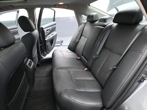 Used 2016 Nissan Altima 2.5 SL w/ Moonroof Package image 33