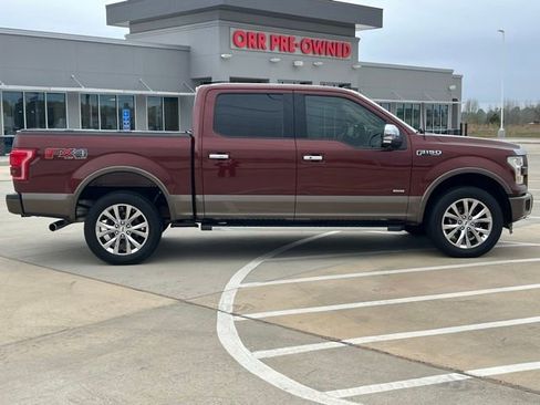 Used 2015 Ford F150 Lariat w/ Equipment Group 502A Luxury image 6