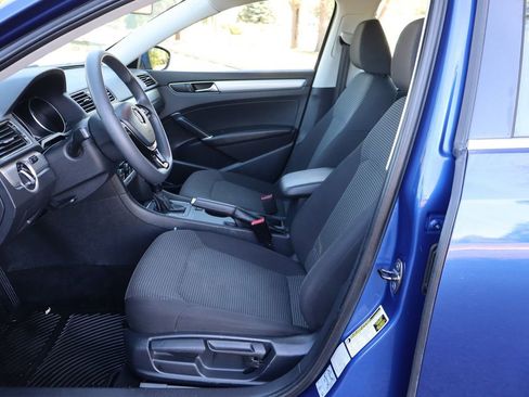 Used 2017 Volkswagen Passat 1.8T S FWD image 19