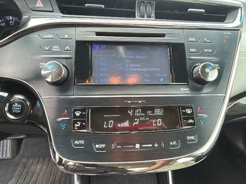 Used 2013 Toyota Avalon XLE Touring FWD image 16