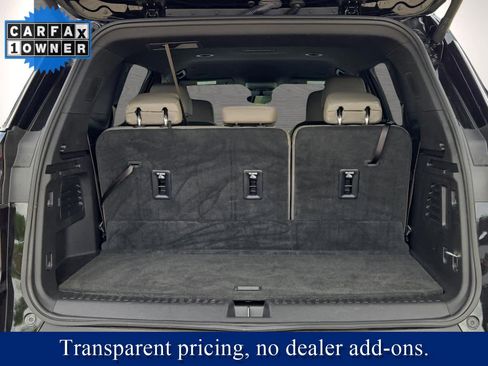 Used 2026 GMC Acadia Elevation w/ Elevation Premium Package FWD image 12