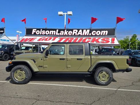 New 2026 Jeep Gladiator Willys AWD/4WD image 8