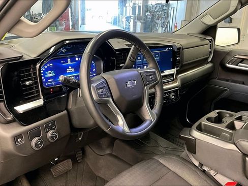 Used 2023 Chevrolet Silverado 1500 RST w/ Protection Package RWD image 13