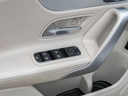 Used 2019 Mercedes-Benz A 220 image 40