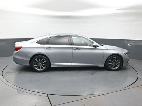Used 2021 Honda Accord EX-L image 7
