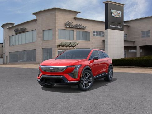 New 2026 Cadillac Optiq Sport 2 AWD/4WD image 8