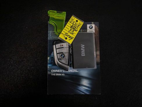 Used 2021 BMW X5 sDrive40i w/ Convenience Package image 40