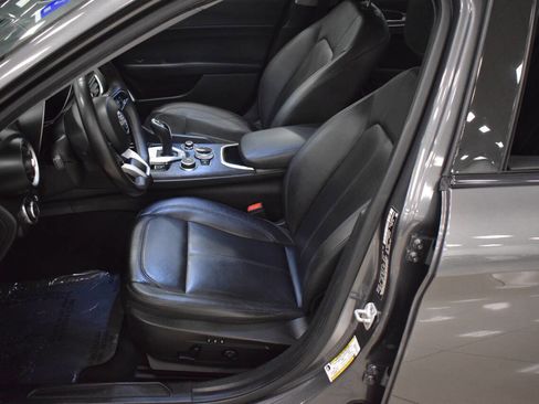 Used 2021 Alfa Romeo Giulia Sprint w/ Nero Edizione image 41