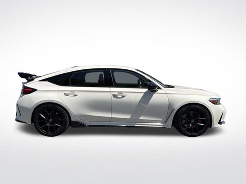 Used 2023 Honda Civic Type R image 4