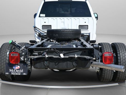 New 2026 Ford F550 4x4 Supercab Super Duty image 5