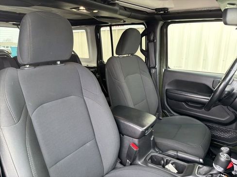 Used 2021 Jeep Wrangler Unlimited Sport AWD/4WD image 8
