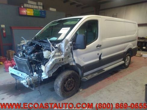 Used 2015 Ford Transit 250 130 Low Roof w/ Exterior Upgrade Package image 3