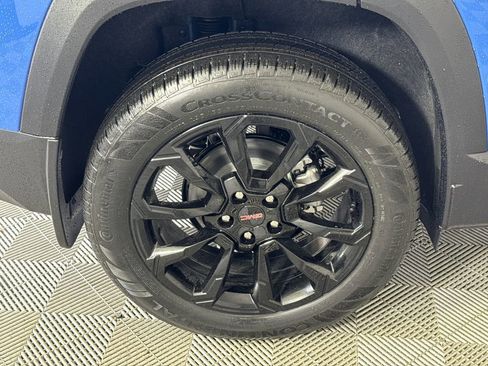 New 2026 GMC Terrain Elevation w/ Elevation Premium Package image 17