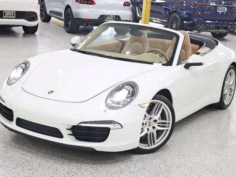 Used 2014 Porsche 911 Carrera RWD image 6