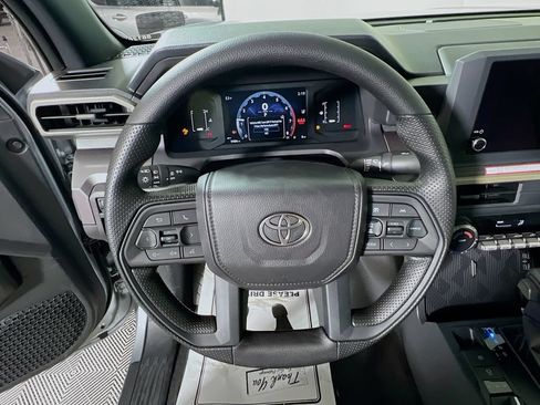 New 2026 Toyota Tacoma SR5 AWD/4WD image 10