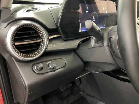 Certified 2024 Chevrolet Trax ACTIV w/ Sunroof Package image 25