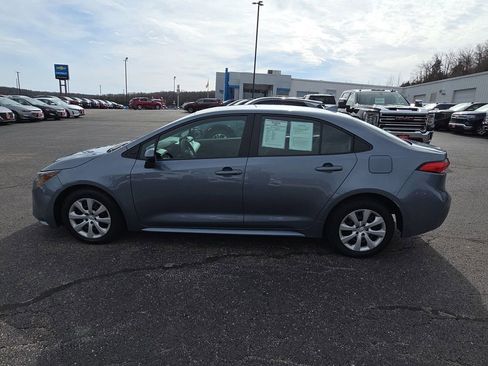 Used 2024 Toyota Corolla LE image 5