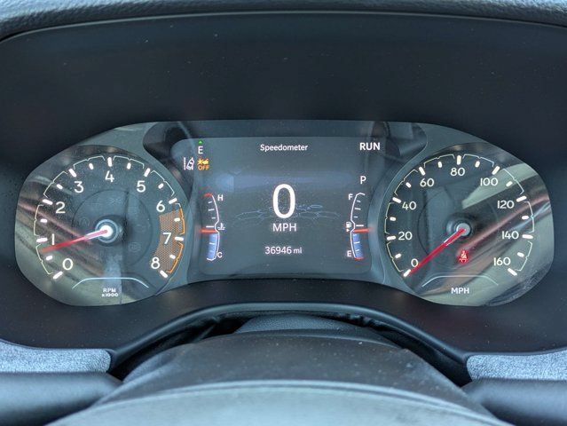 Certified 2023 Jeep Compass Latitude w/ Sun and Sound Group AWD/4WD image 29
