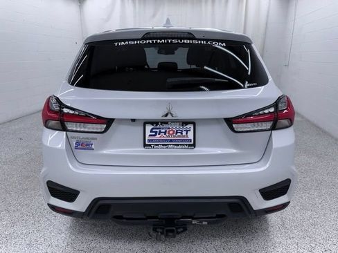 Used 2024 Mitsubishi Outlander Sport AWD image 3