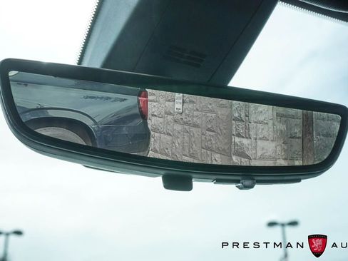 Used 2022 Chevrolet Traverse Premier w/ Redline Edition FWD image 36