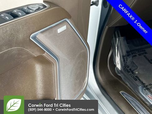 Used 2025 GMC Sierra 1500 SLT w/ SLT Convenience Package AWD/4WD image 13