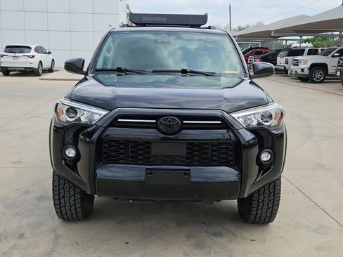 Used 2021 Toyota 4Runner Trail Special Edition AWD/4WD image 8