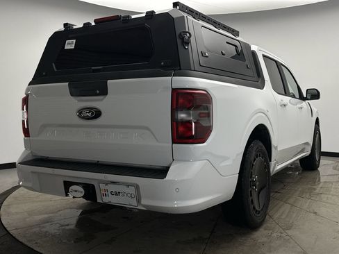 Used 2025 Ford Maverick Lobo image 5
