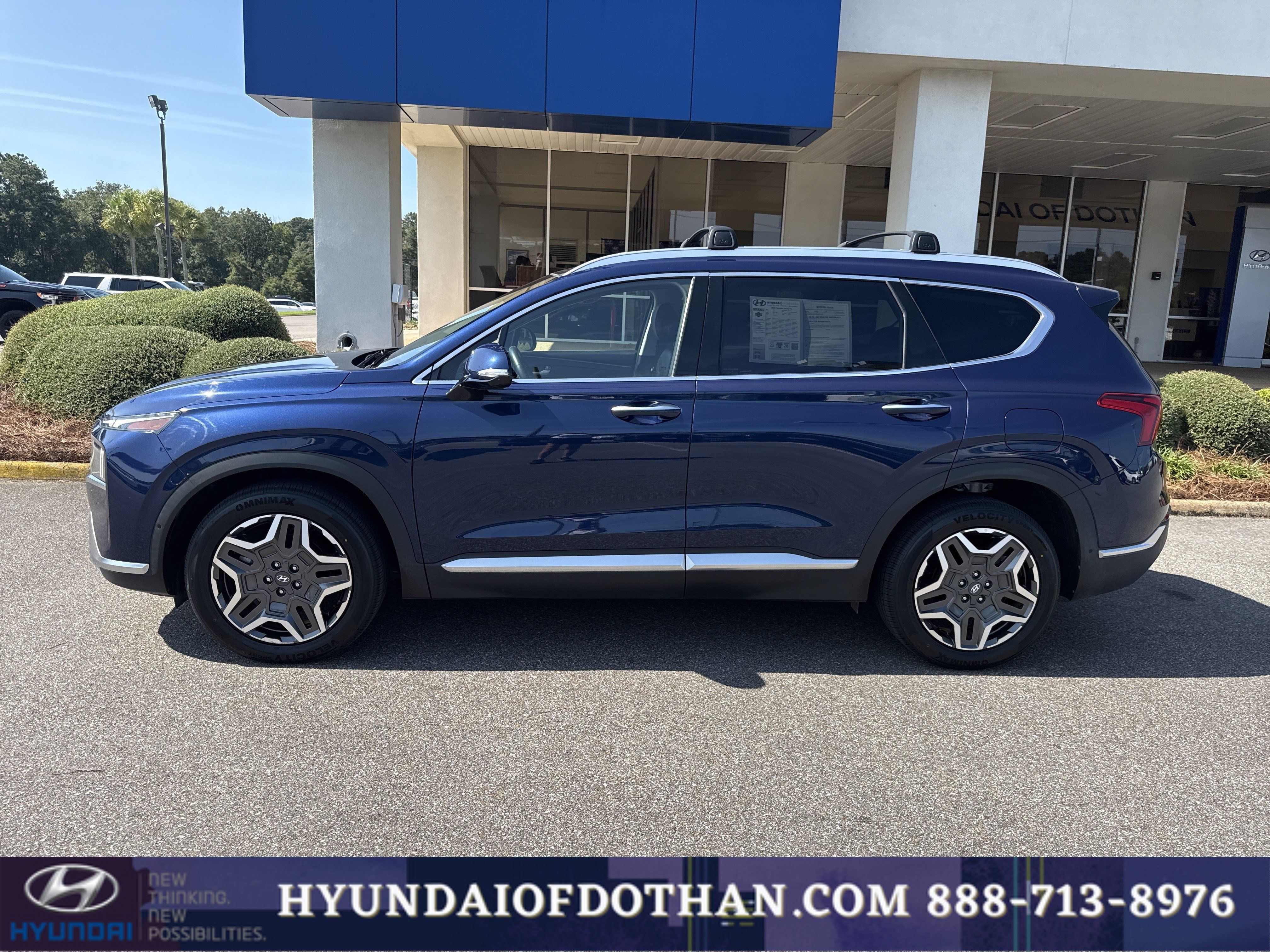 Certified 2022 Hyundai Santa Fe Limited FWD image 2
