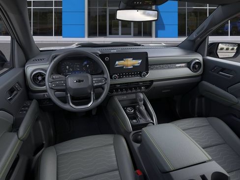 New 2026 Chevrolet Colorado ZR2 w/ Technology Package AWD/4WD image 15