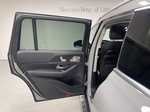 Used 2026 Mercedes-Benz GLS 450 4MATIC image 23