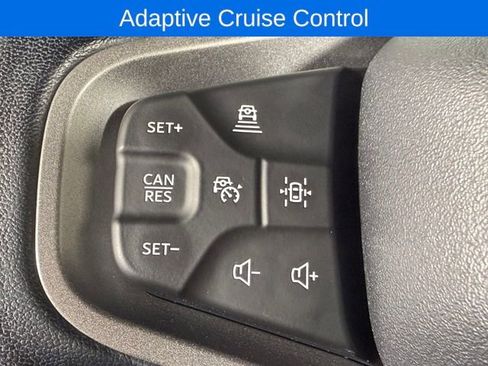 Used 2023 Ford Bronco Wildtrak image 24