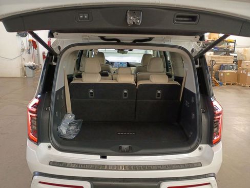 New 2026 Nissan Armada Platinum image 21