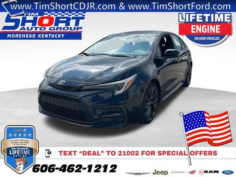 Used 2024 Toyota Corolla SE image 1