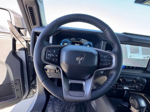 New 2026 Ford Bronco Badlands image 19