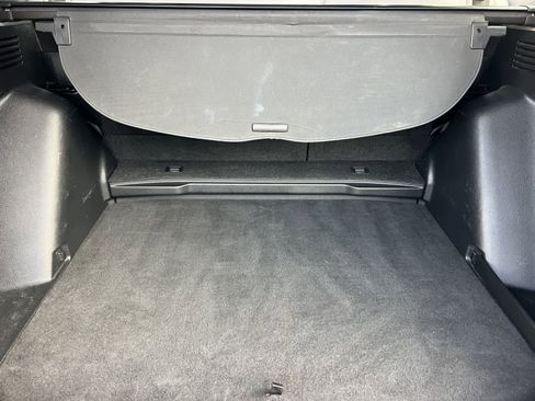 Used 2017 Honda CR-V EX-L image 16