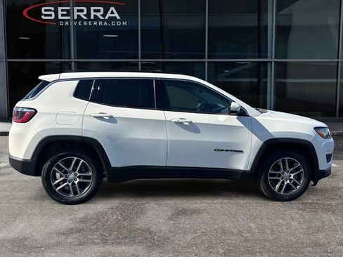 Used 2020 Jeep Compass Latitude w/ Popular Equipment Group FWD image 6
