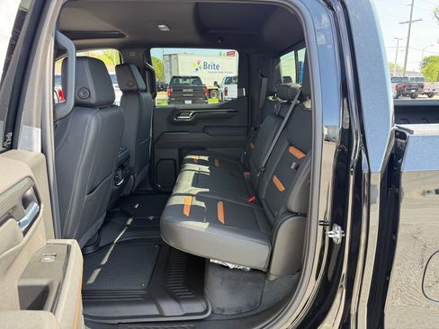 New 2026 GMC Sierra 1500 AT4 w/ AT4 Premium Package AWD/4WD image 20