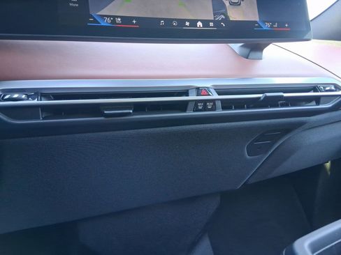 New 2026 BMW iX xDrive60 w/ M Sport Package image 27